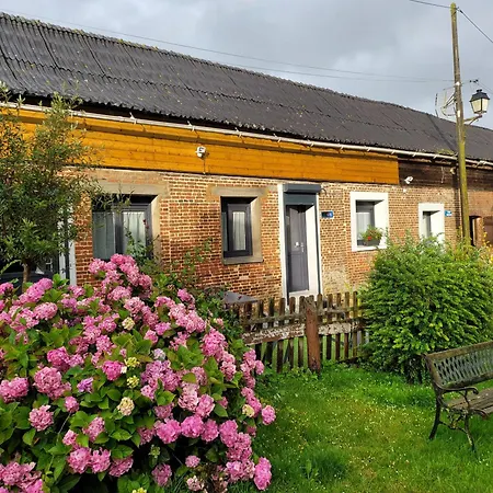 Casa de Férias Aux Ecuries Du Mesnil David *
